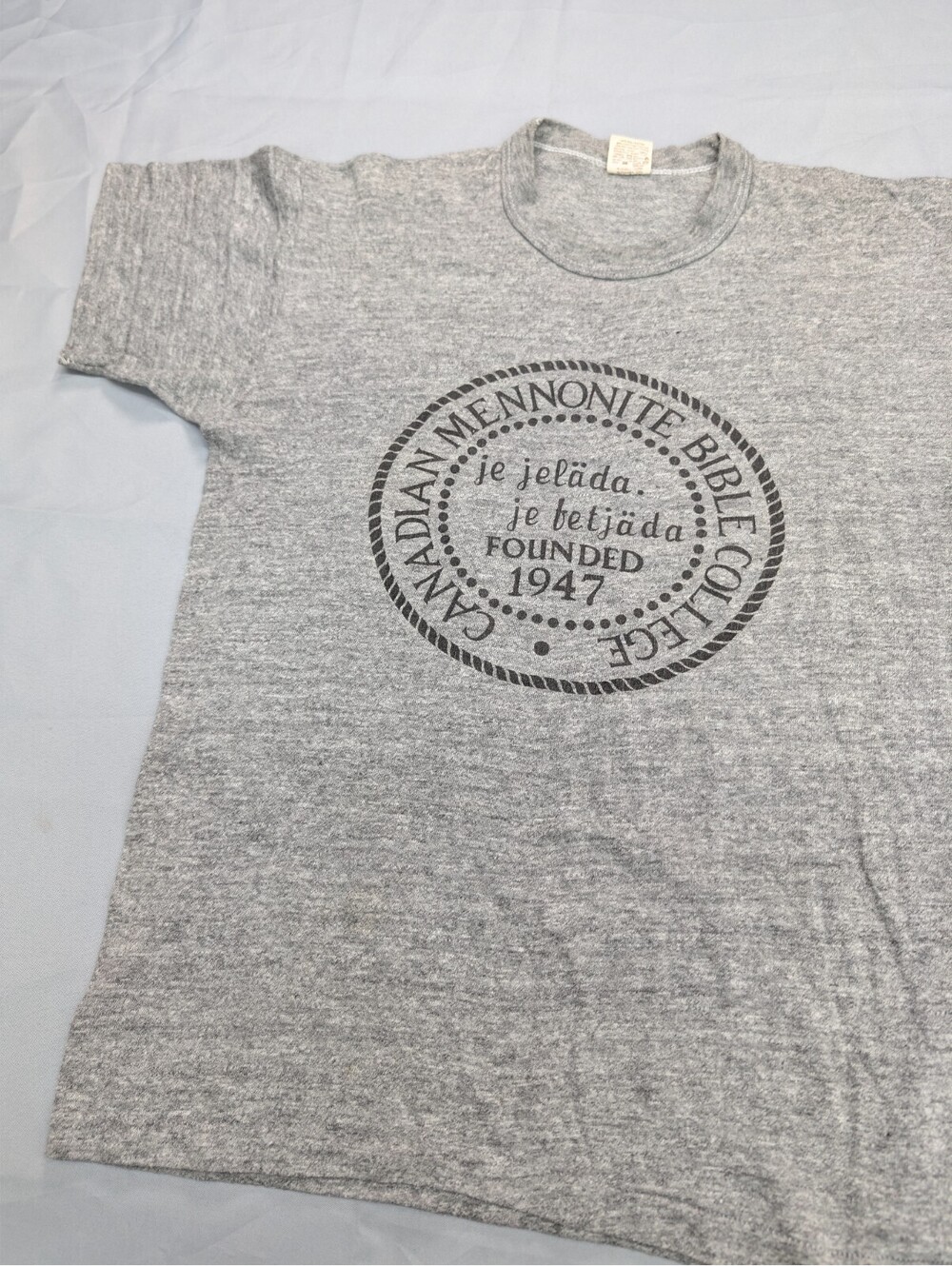 Canadian Mennonite College 70s Russell Athletic T-Shirt M